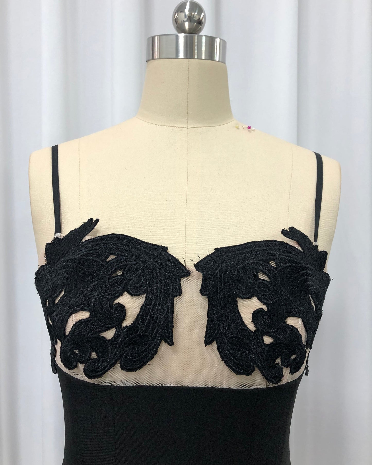 Black Lace Applique Spaghetti Strap Midi Dress