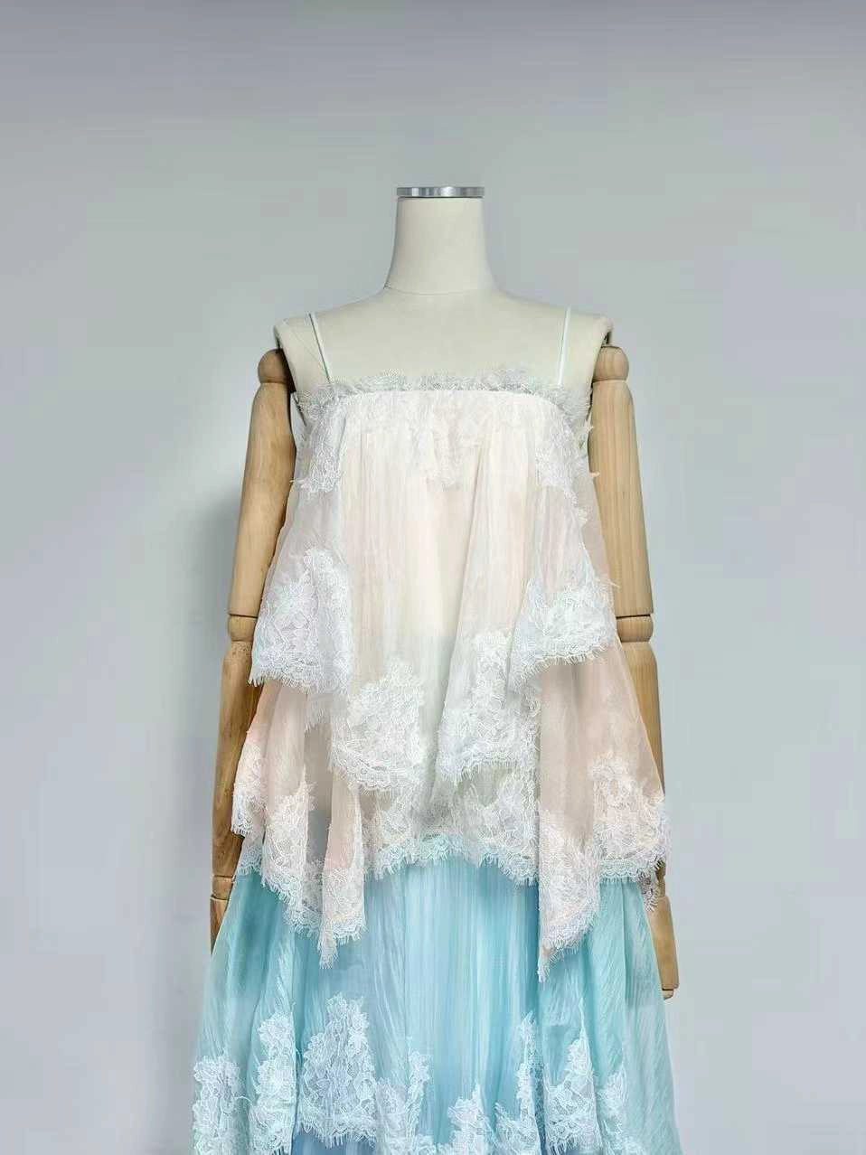 Alessia Lace Ombré Maxi Dress