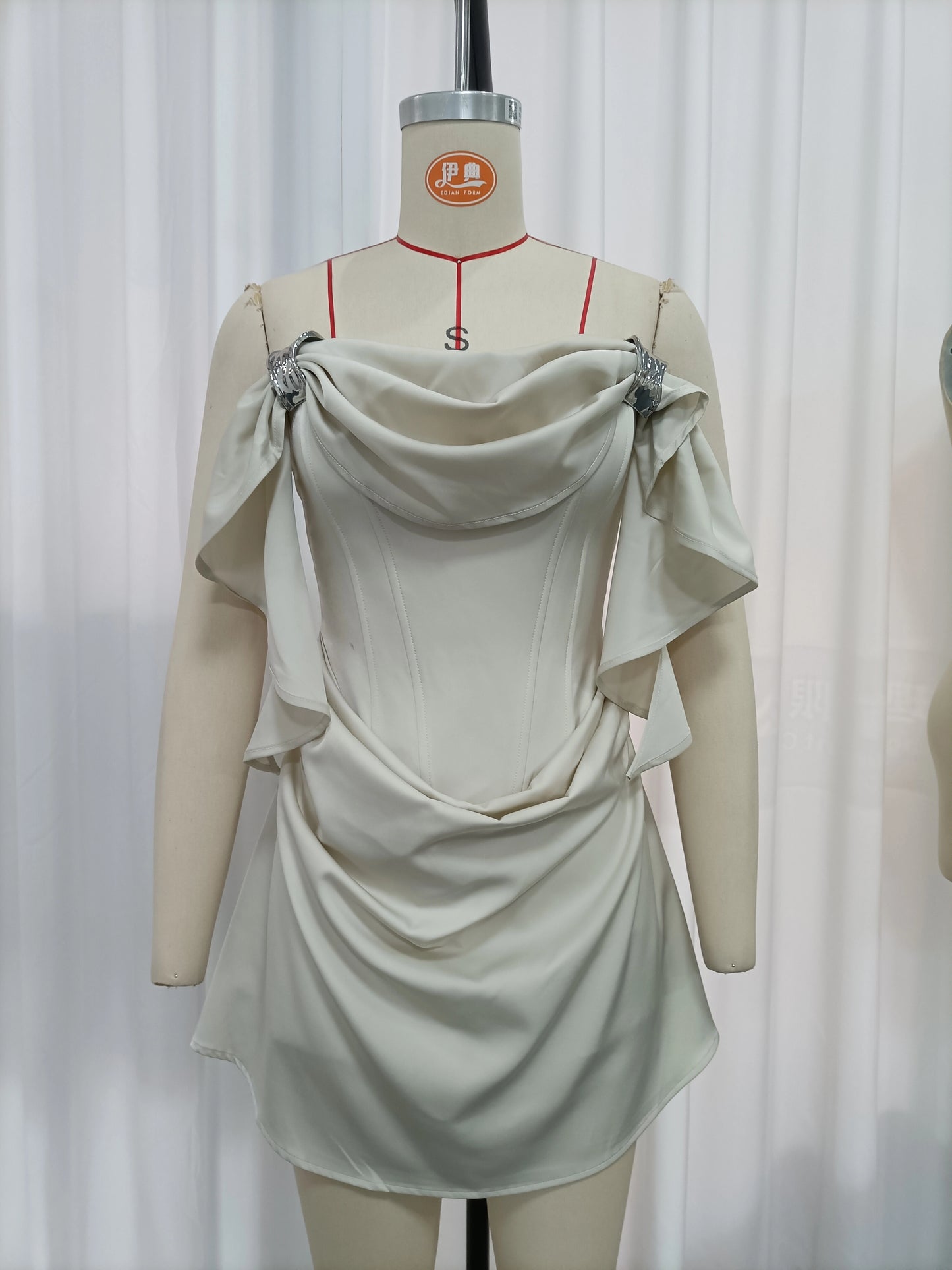 TWOTWINSTYLE Off Shoulder Tunic Spliced Metal Chic Dress