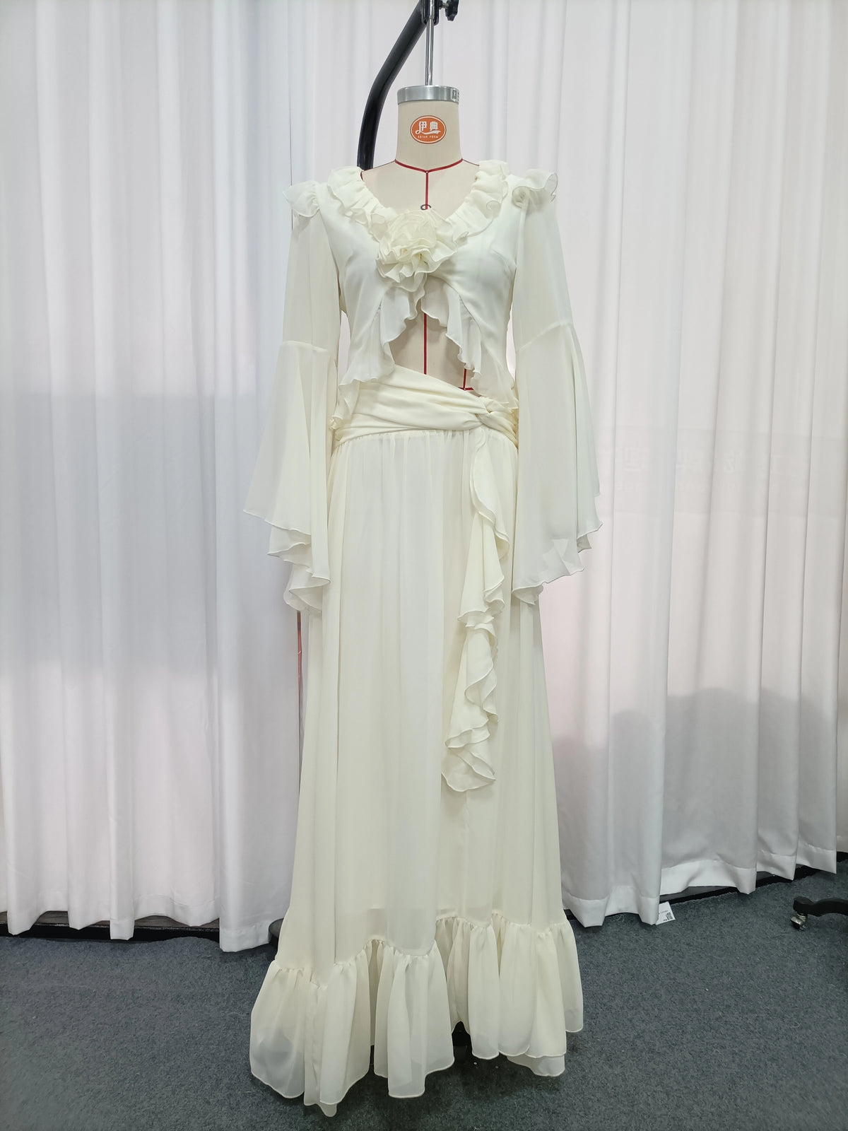 Carmen Round-Neck Long-Sleeve Dress