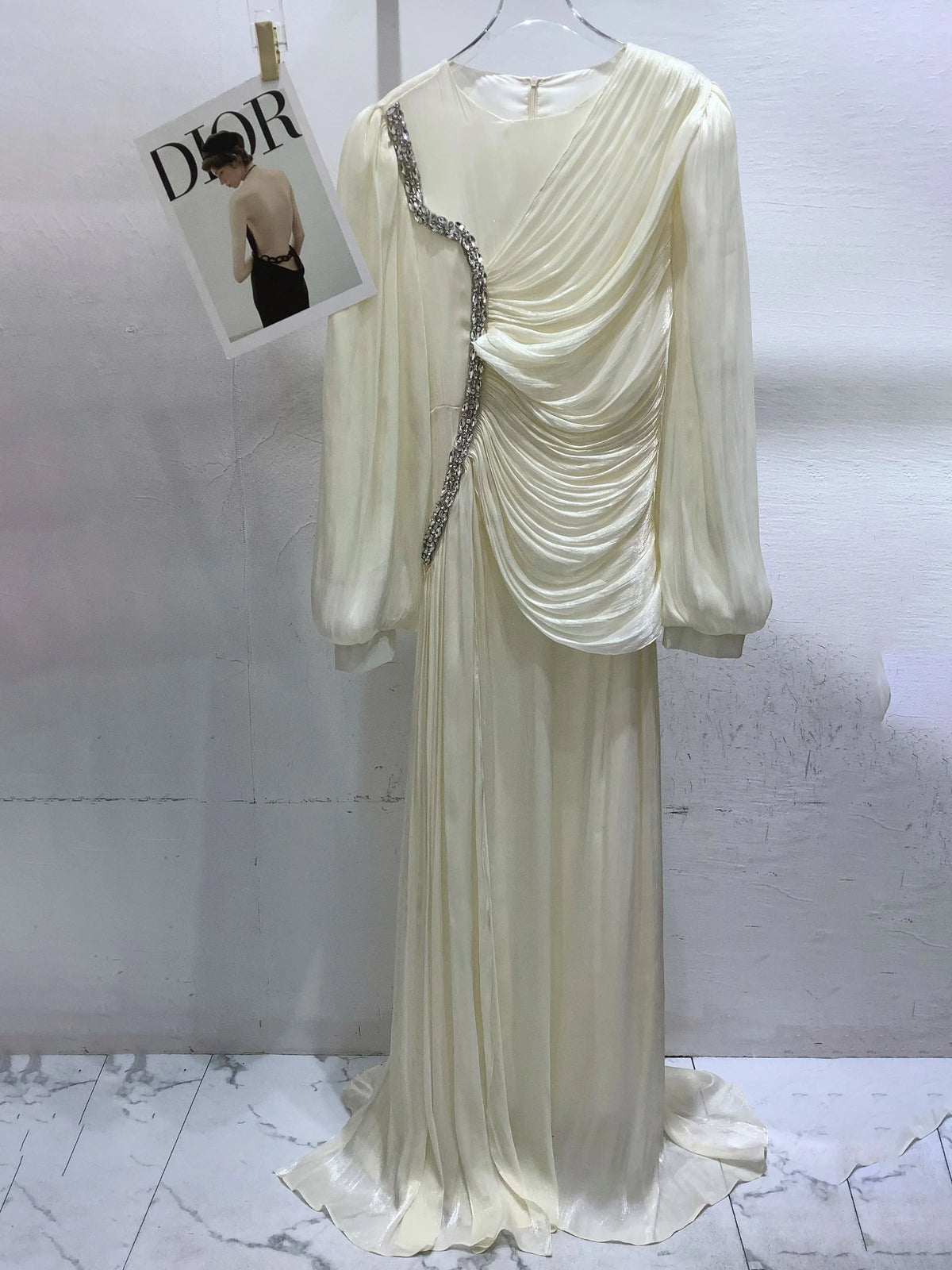 Della Round-Neck Pleated Dress