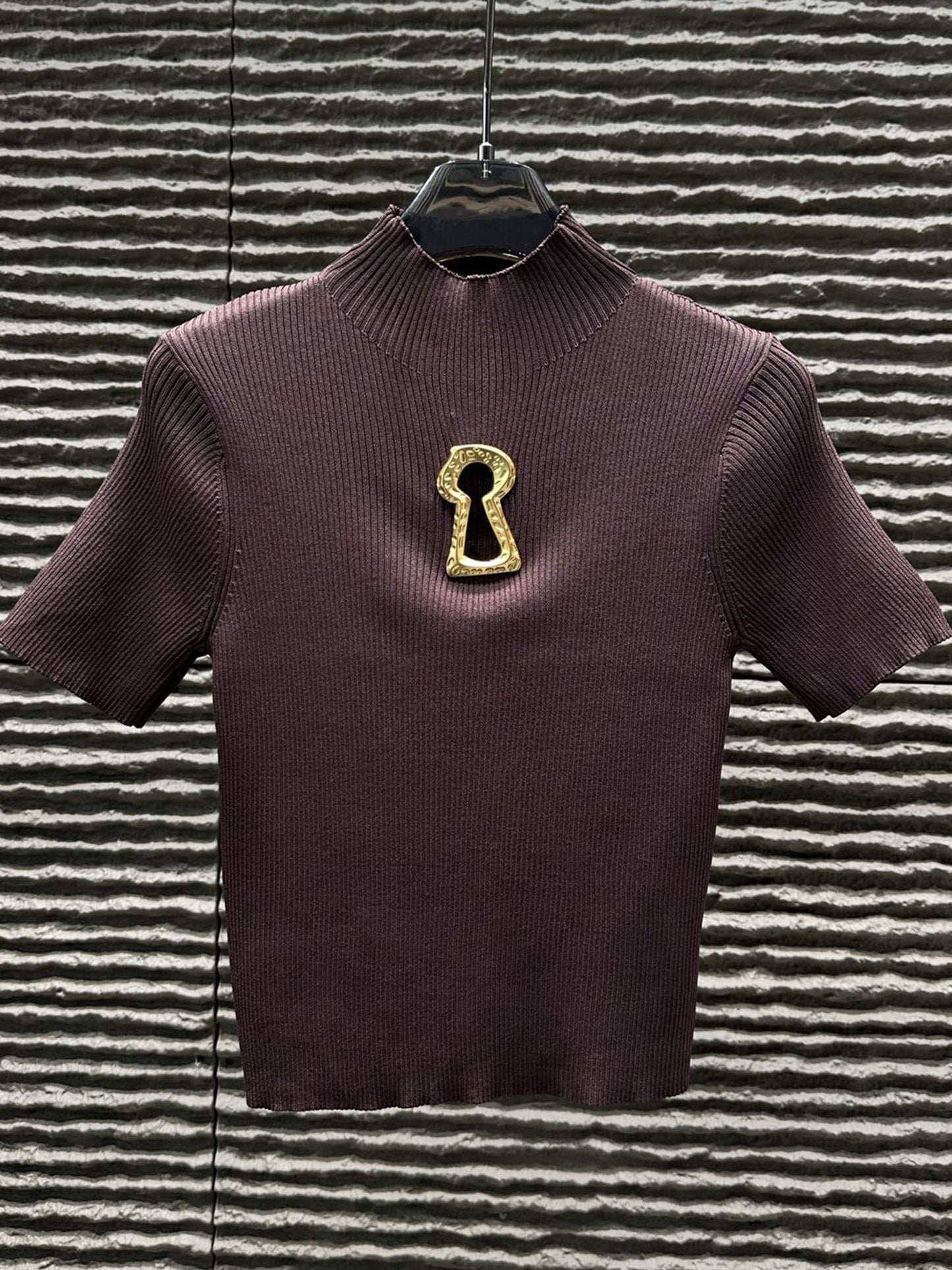 Coffee Ribbed Knit Top with Gold Keyhole Cutout